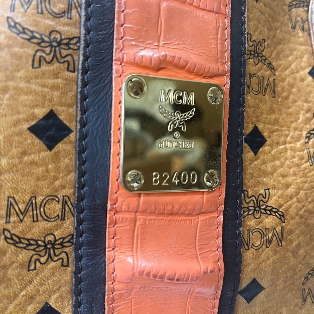 MCM COGNAC VISETOS SHOPPING TOTE - Picture 3 of 16